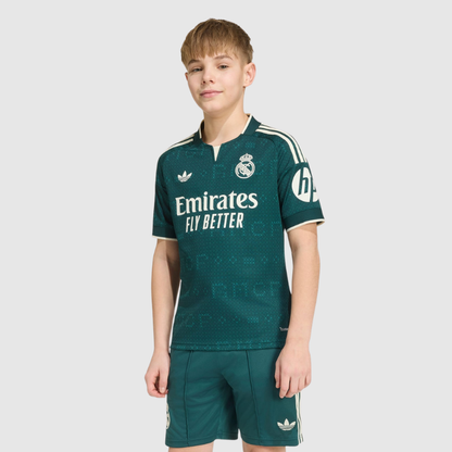 Away 26/27 Kids Shirt Kit