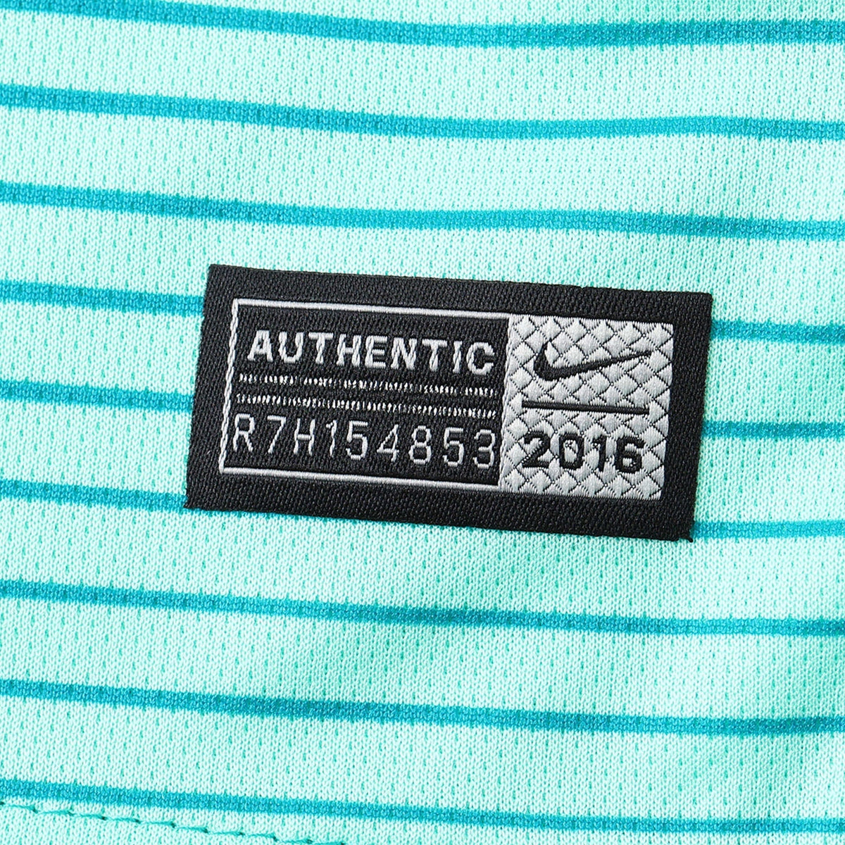 Retro Third 2016/17 Shirt - Match Day