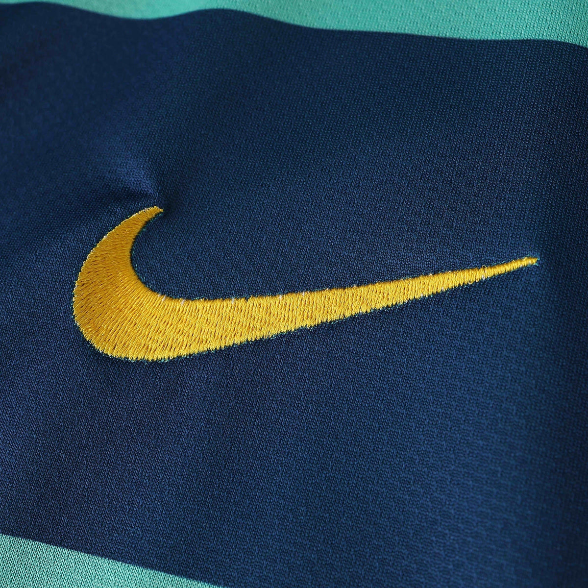 Retro Away 2010/11 Shirt - Match Day