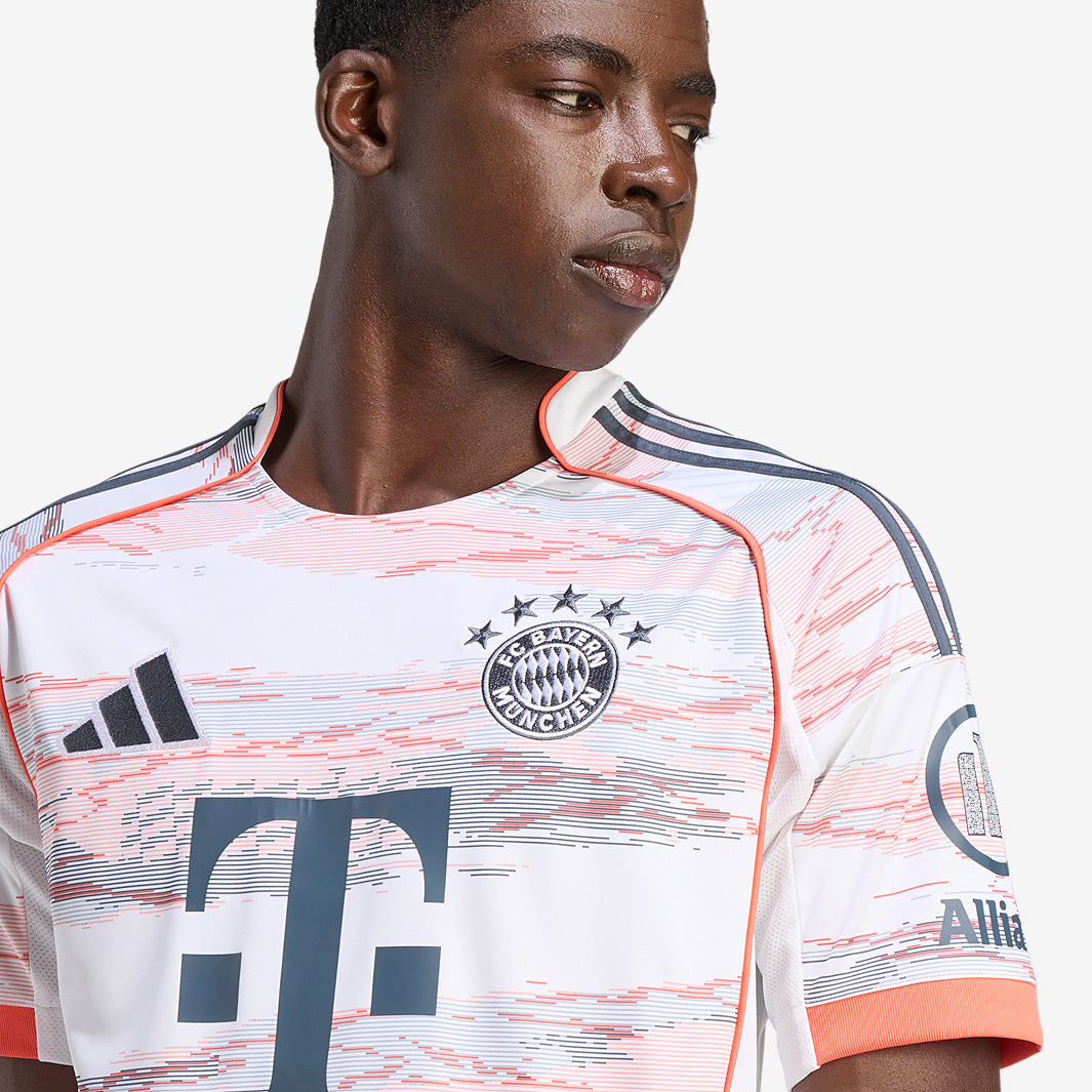 Away 25/26 Men's Shirt - Match Day