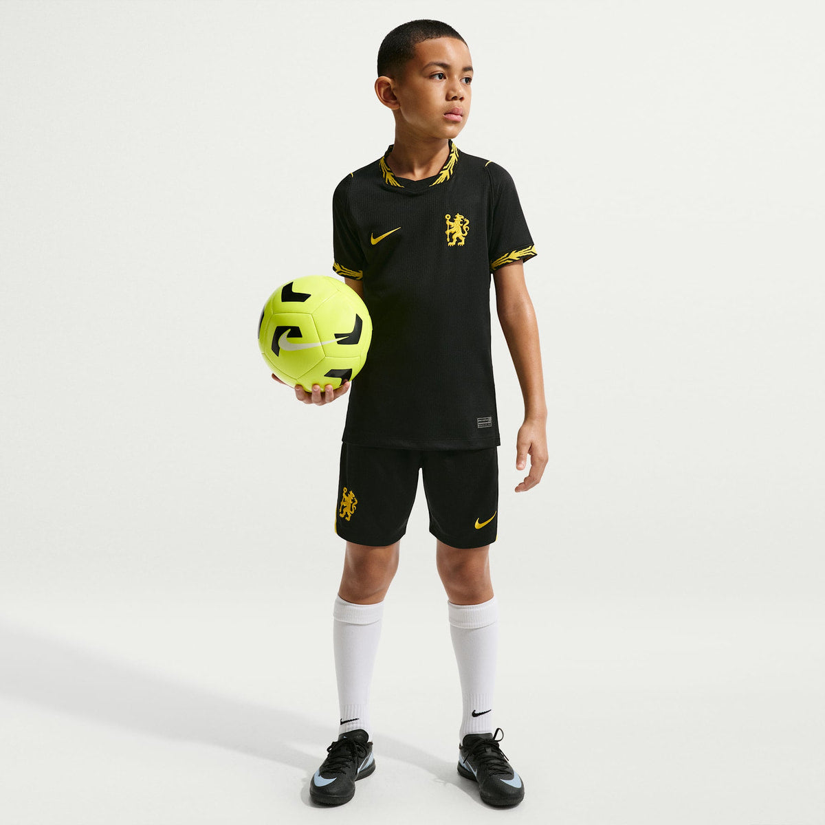 Away 26/27 Kids Shirt Kit - Match Day